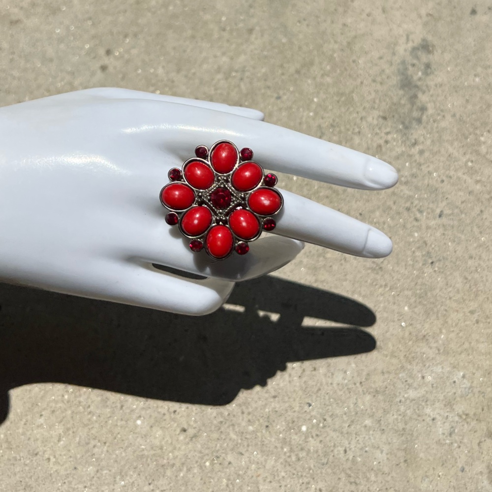 Vintage Natural Italian Red Flower Ring Silver Tone Ring Sz 8” Southwest Style